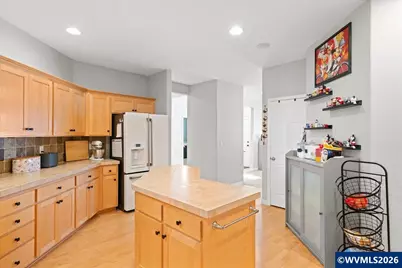 2689 Fillmore Av NW, Salem, OR 97304 - Photo 16