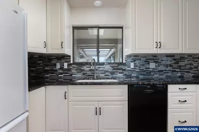9215 Trout Pl, Gleneden Beach, OR 97388 - Photo 6