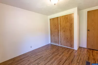 1225 NE Canyon Dr, Toledo, OR 97391 - Photo 34