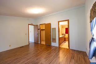 1225 NE Canyon Dr, Toledo, OR 97391 - Photo 10
