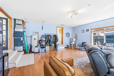 200 SE Walnut Av, Dallas, OR 97338 - Photo 30