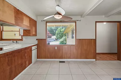 893 Idanha Ct SE, Salem, OR 97302 - Photo 10