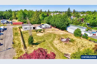 955 F St, Lebanon, OR 97355 - Photo 38