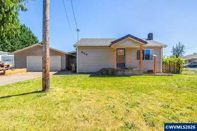 955 F St, Lebanon, OR 97355 - Photo 1