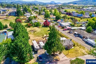 955 F St, Lebanon, OR 97355 - Photo 28