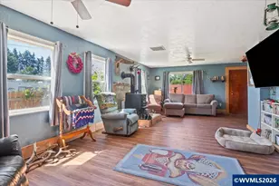 955 F St, Lebanon, OR 97355 - Photo 8