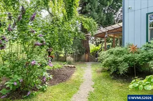 25159 Grange Hall Rd, Philomath, OR 97370 - Photo 16