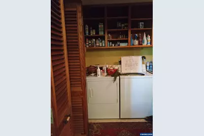 1905 Willamette Av NE, Albany, OR 97321 - Photo 6