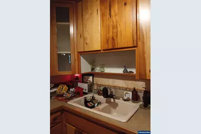 1905 Willamette Av NE, Albany, OR 97321 - Photo 8