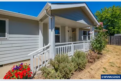 1697 NW Laura Vista Dr, Albany, OR 97321 - Photo 1