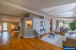 1697 NW Laura Vis Dr, Albany, OR 97321 - Photo 8