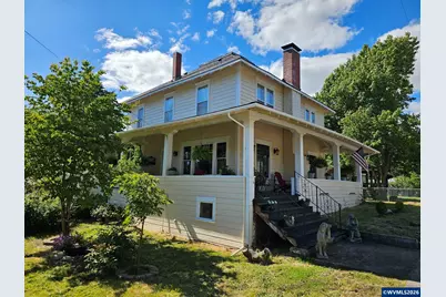329 S 1st Av, Mill City, OR 97360 - Photo 2