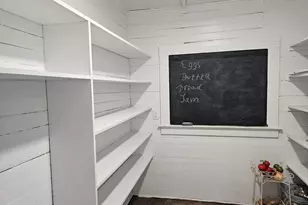 329 S 1st Ave, Mill City, OR 97360 - Photo 18