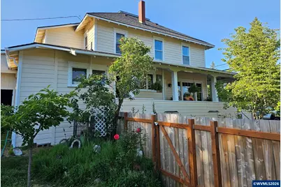 329 S 1st Av, Mill City, OR 97360 - Photo 18