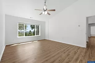 3047 Wallace Rd NW, Salem, OR 97304 - Photo 24