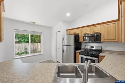 3047 Wallace Rd NW, Salem, OR 97304 - Photo 14