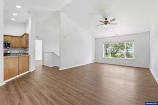 3047 Wallace Rd NW, Salem, OR 97304 - Photo 10