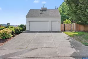 3374 Augusta National Dr S, Salem, OR 97302 - Photo 4