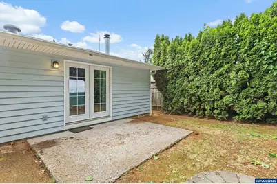 5585 Fairfield Ct S, Salem, OR 97306 - Photo 32