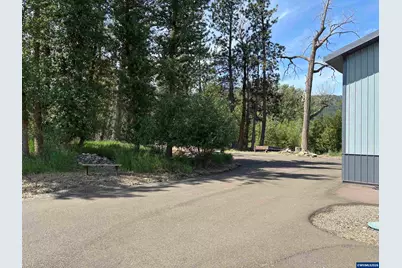 70452 Bear Creek Rd, Wallowa, OR 97885 - Photo 12