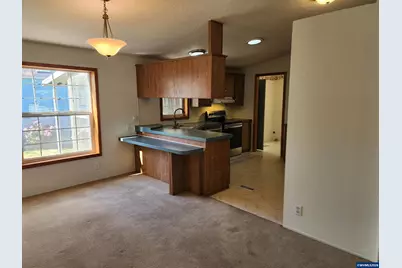 5050 SE Columbus  (Unit 300) St #300, Albany, OR 97322 - Photo 16