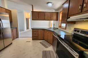 5050 SE Columbus (Unit 300) St, Albany, OR 97322 - Photo 2