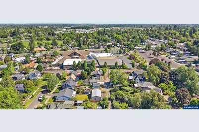 1550 East Av NE, Salem, OR 97301 - Photo 32