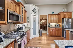 275 Mirasol Ave SE, Salem, OR 97306 - Photo 14