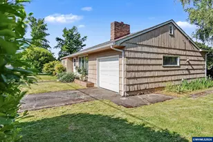 1621 S 5th St, Lebanon, OR 97355 - Photo 4