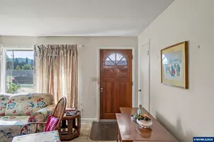 1621 S 5th St, Lebanon, OR 97355 - Photo 8