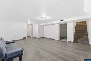 1555 Pearl St NE, Salem, OR 97301 - Photo 28