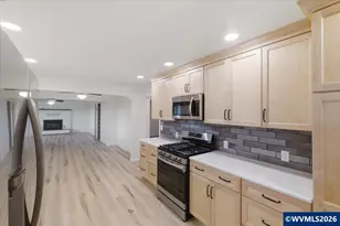 31195 Pirtle Dr SW, Albany, OR 97321 - Photo 10