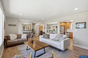3441 Oak Grove Dr NW, Albany, OR 97321 - Photo 10