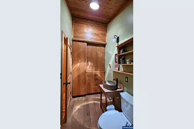 54841 McKenzie River Dr, Blue River, OR 97413 - Photo 6