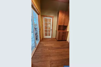 54841 McKenzie River Dr, Blue River, OR 97413 - Photo 16