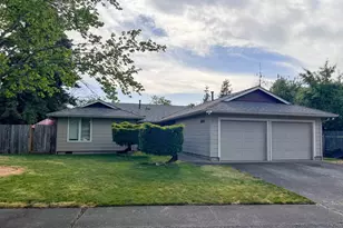 630 S 16th (-640) St, Lebanon, OR 97355 - Photo 2
