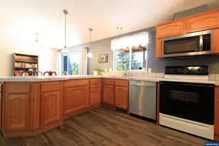 4204 NE Egan St, Gervais, OR 97026 - Photo 14