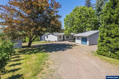 4204 NE Egan St, Gervais, OR 97026 - Photo 2