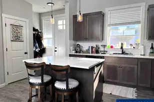 1864 John Muir Cir SE, Salem, OR 97302 - Photo 4