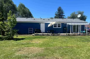 210 NW Grinstead St, Siletz, OR 97380 - Photo 30
