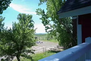 15682 Hwy 395, Lakeview, OR 97630 - Photo 26