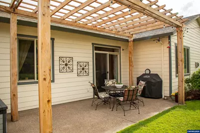 2921 Butterfly Av NW, Salem, OR 97304 - Photo 16