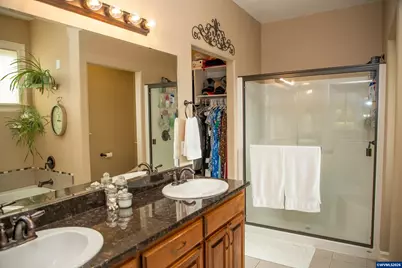 2921 Butterfly Av NW, Salem, OR 97304 - Photo 14