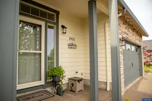 2921 Butterfly Ave NW, Salem, OR 97304 - Photo 4