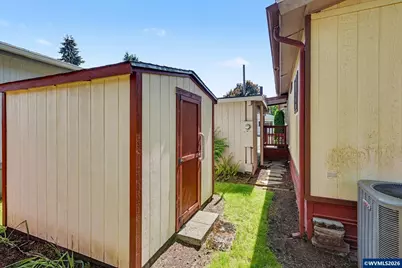1307 S Water St #2, Silverton, OR 97381 - Photo 30