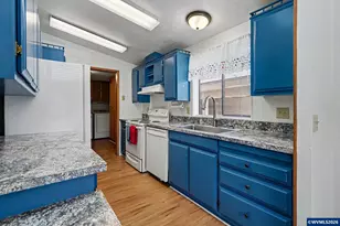 1307 S Water St, Silverton, OR 97381 - Photo 14