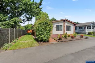 1307 S Water St, Silverton, OR 97381 - Photo 1