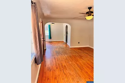 745 20th St NE, Salem, OR 97301 - Photo 6