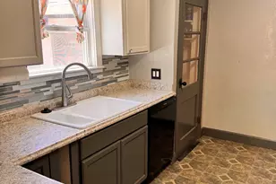 745 20th St NE, Salem, OR 97301 - Photo 10