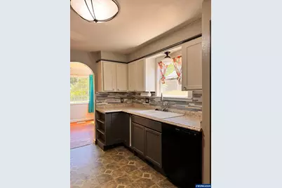 745 20th St NE, Salem, OR 97301 - Photo 22
